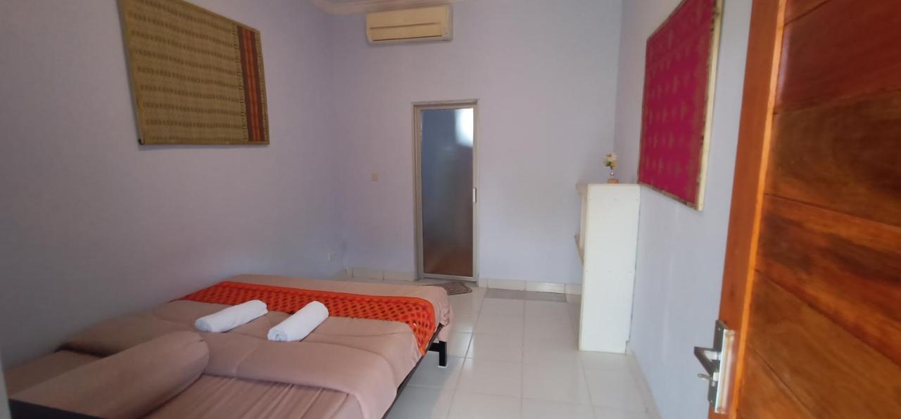 Elisa Homestay Areguling Kuta  Zewnętrze zdjęcie