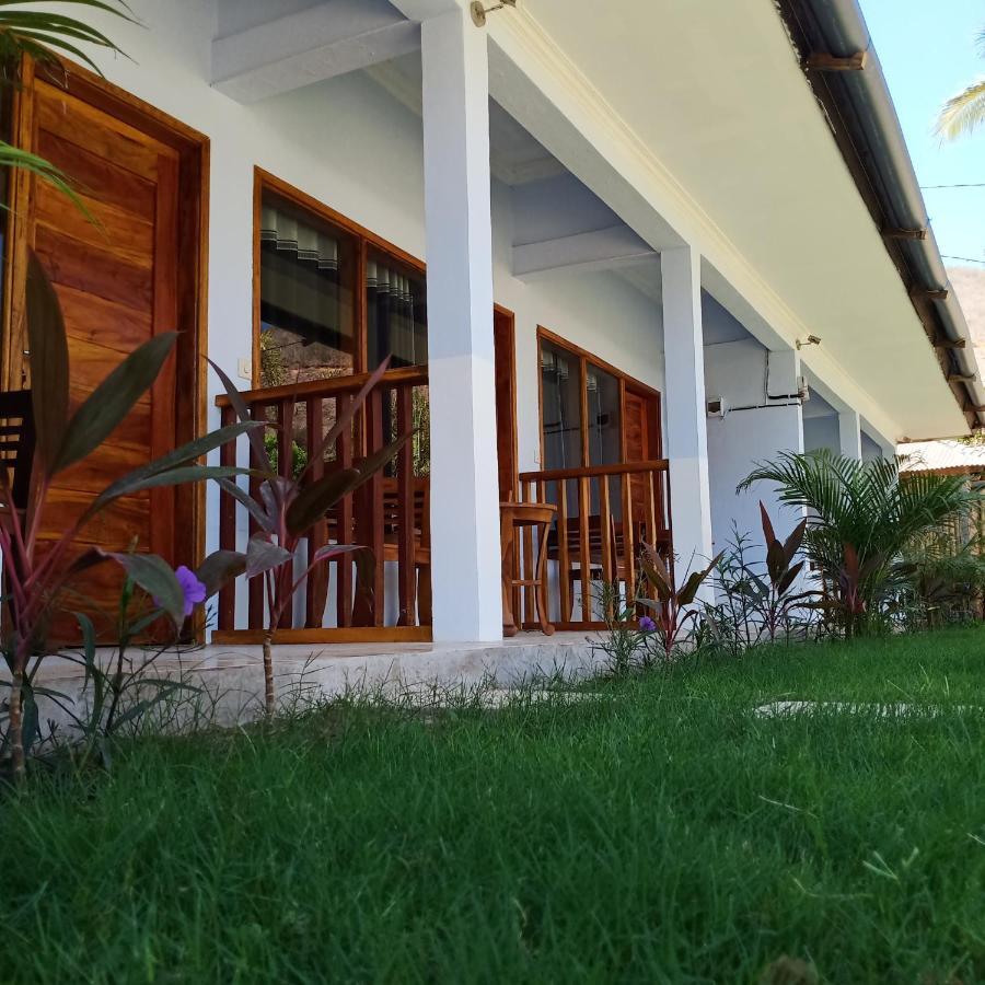 Elisa Homestay Areguling Kuta  Zewnętrze zdjęcie